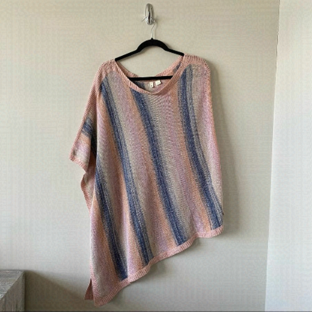 Nwot-Moth Rainbow Cape -> Nwot-Moth Rainbow Cape